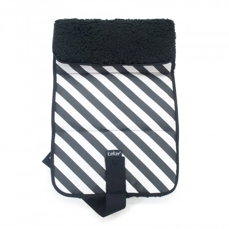 KipKep přebalovací podložka NAPPER Black Stripes (kožíšek)