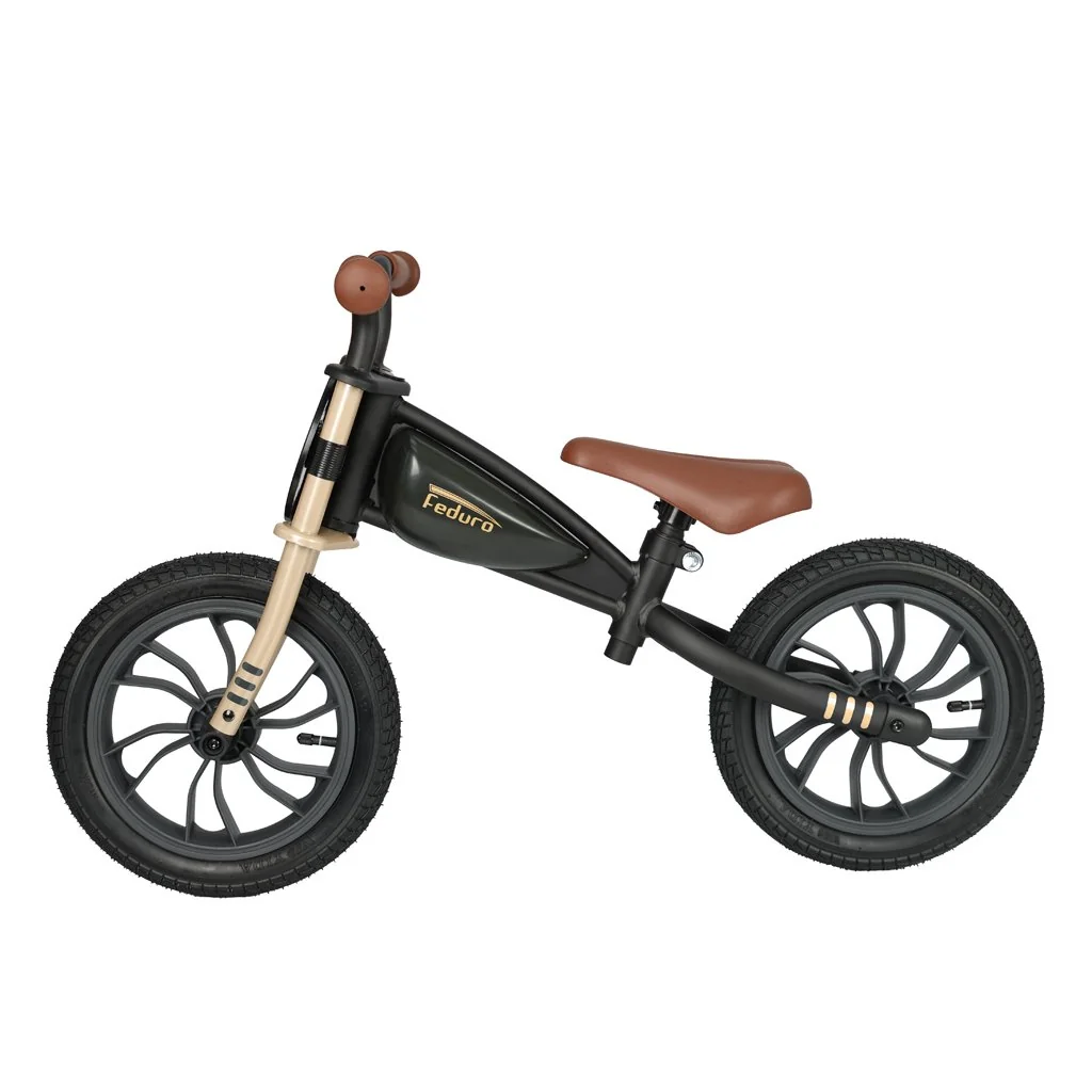 QPlay Odrážedlo Feduro Black/Golden, věk 3-6 let, do 30 kg