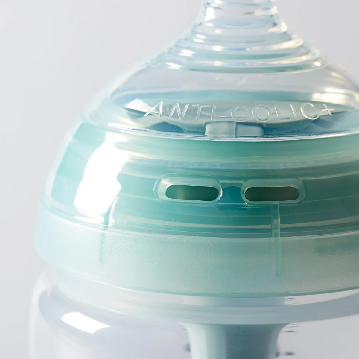 Tommee Tippee Advanced Anti-Colic Samosterilizační kojenecká lahev Pomalý průtok 0m+ 150 ml 1 ks