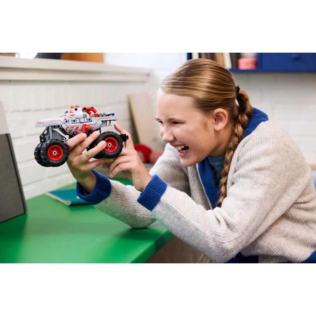LEGO® Technic™ 42200 Monster Jam™ ThunderROARus™ s natahovacím motorem