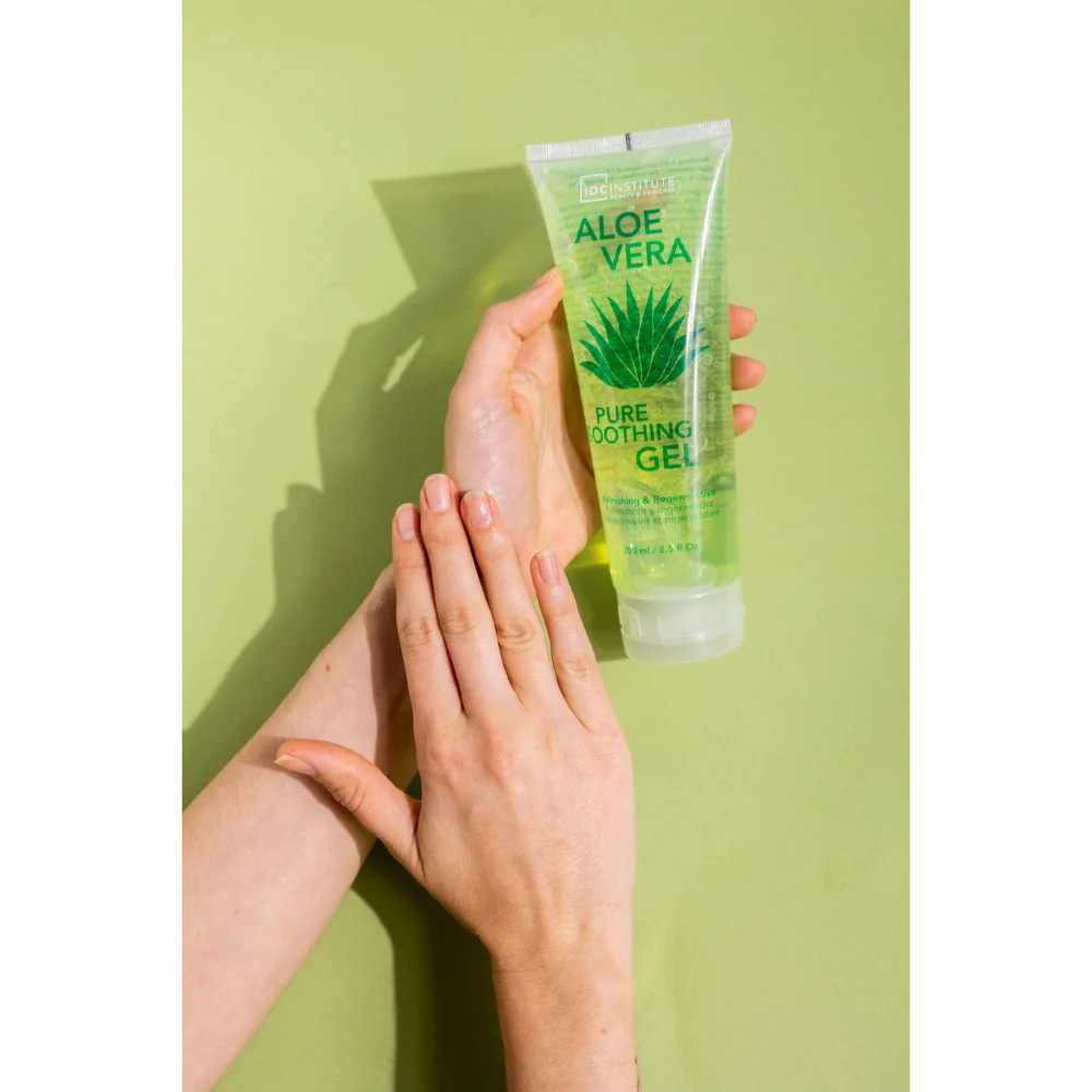 IDC Institute Aloe Vera Zklidňující chladivý gel 250 ml