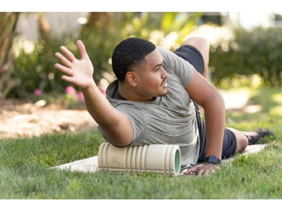 TriggerPoint ECO GRID 1.0. Foam Roller, masážní válec, 33 cm, béžový