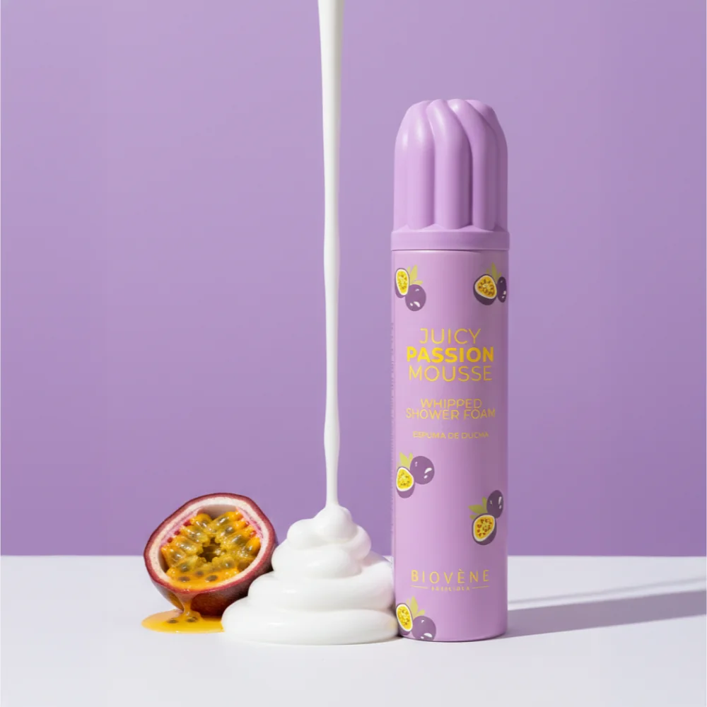 BIOVÉNE Šlehačková sprchová pěna Juicy Passion Mousse 250 ml