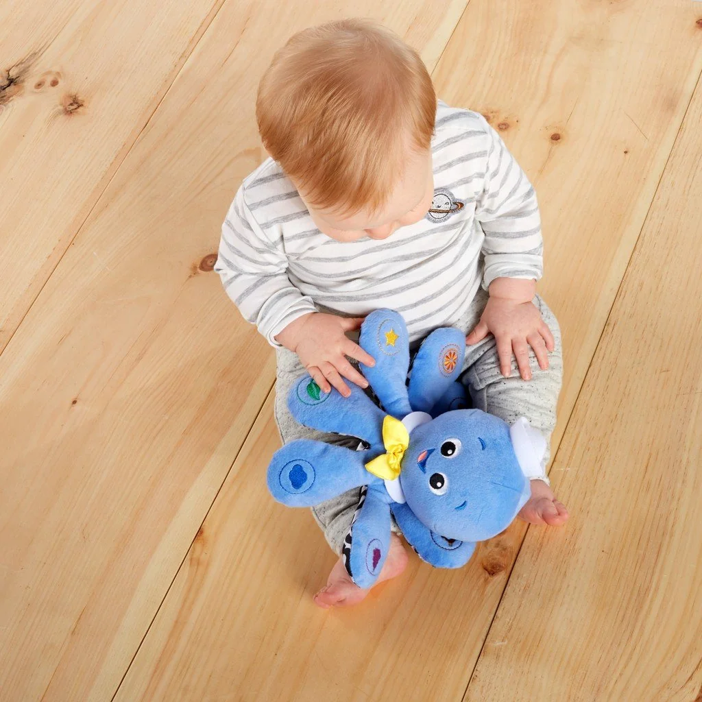 Baby Einstein Hračka hudební chobotnice Octoplush™ 3m+