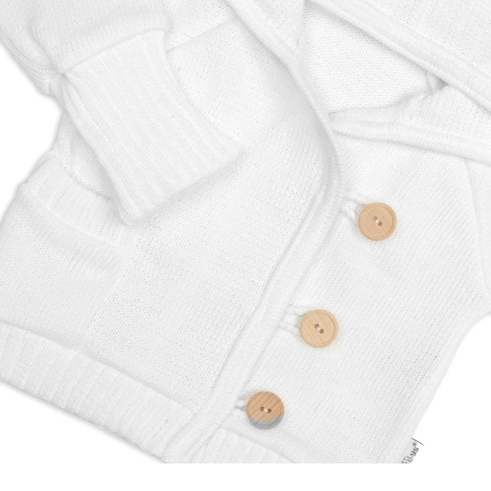 Baby Nellys Rostoucí pletený svetřík s kapucí, zapínání knoflíčky - bílý, vel. 68/74