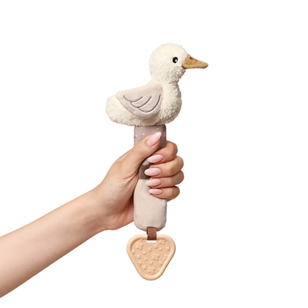 Babyono Plyšová hračka s pískátkem a kousátkem GOOSE ZOE, krémová