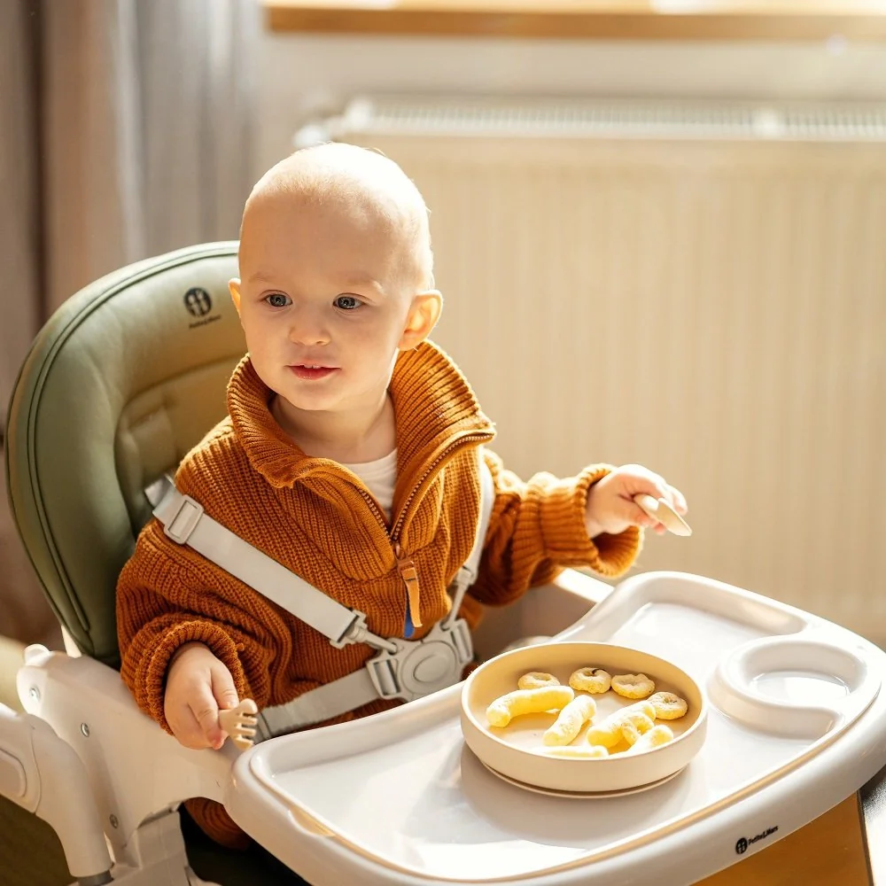 Petite&Mars Židlička jídelní Gusto Complete Pastel Beige