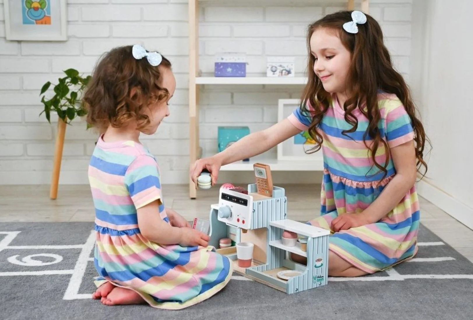 Adam Toys Kavárna se zmrzlinou, dřevo