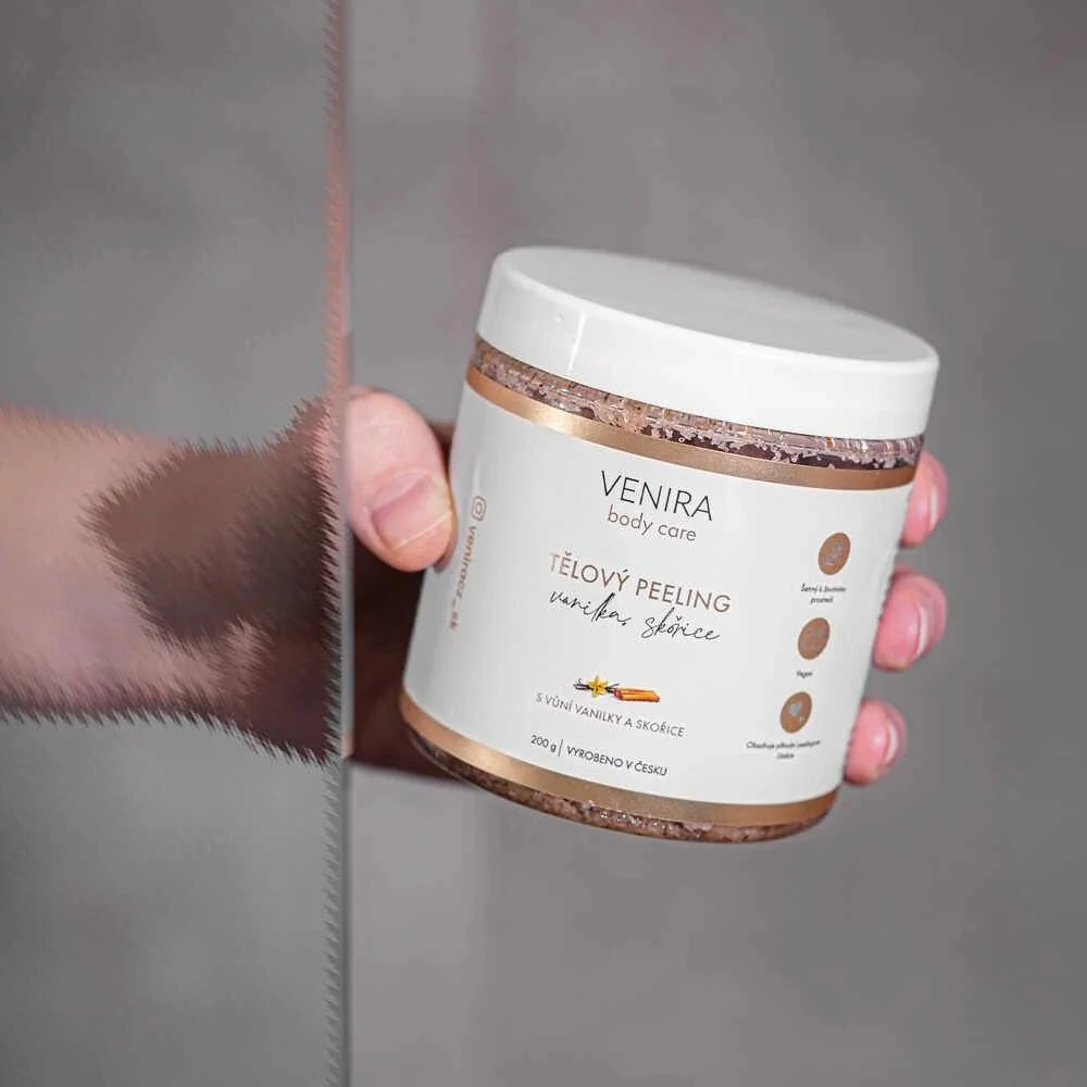 Venira Tělový peeling Vanilka a skořice 200 g