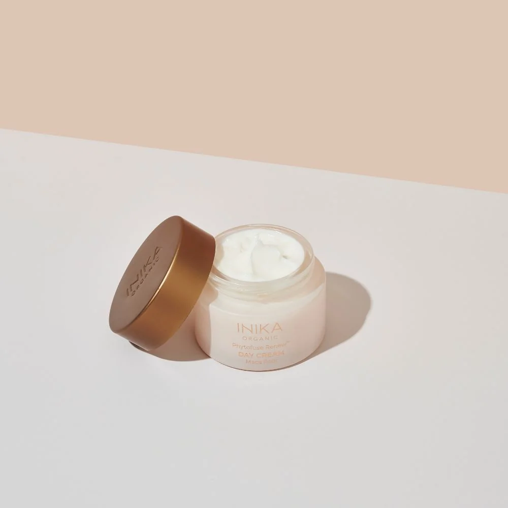 Inika Organic Denní krém s výtažkem z kořene Maca a probiotiky 50 ml
