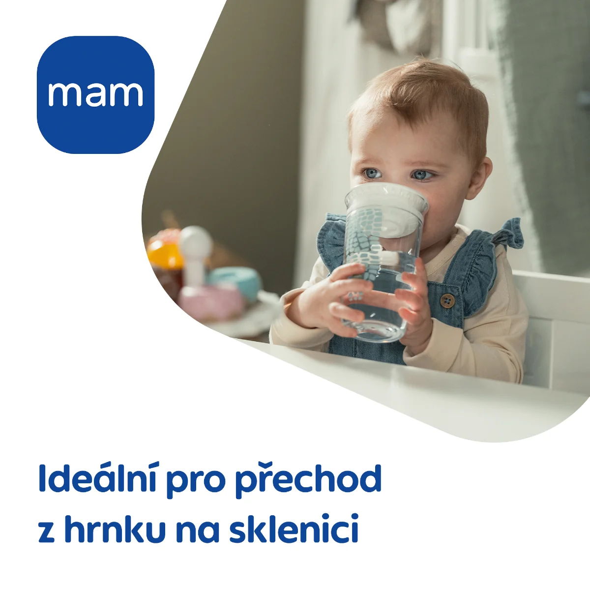 MAM Hrnek Easy To Drink 8m+ 290 ml 1 ks zelený