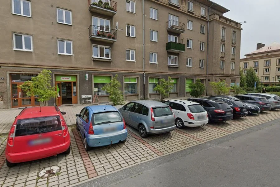 Vrchlického 1977, Kladno