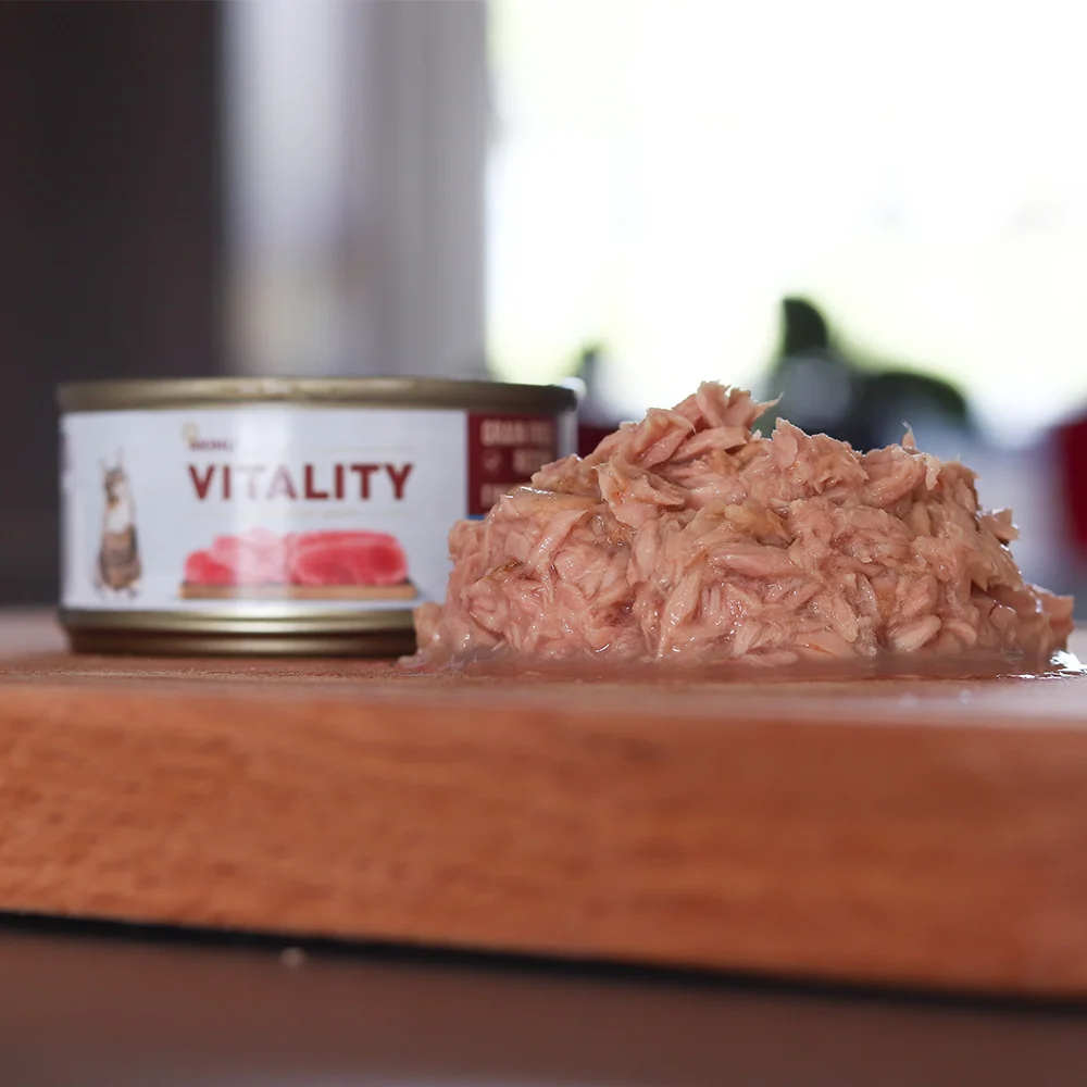 Akinu VITALITY Tuňák konzerva pro kočky 18 x 70 g