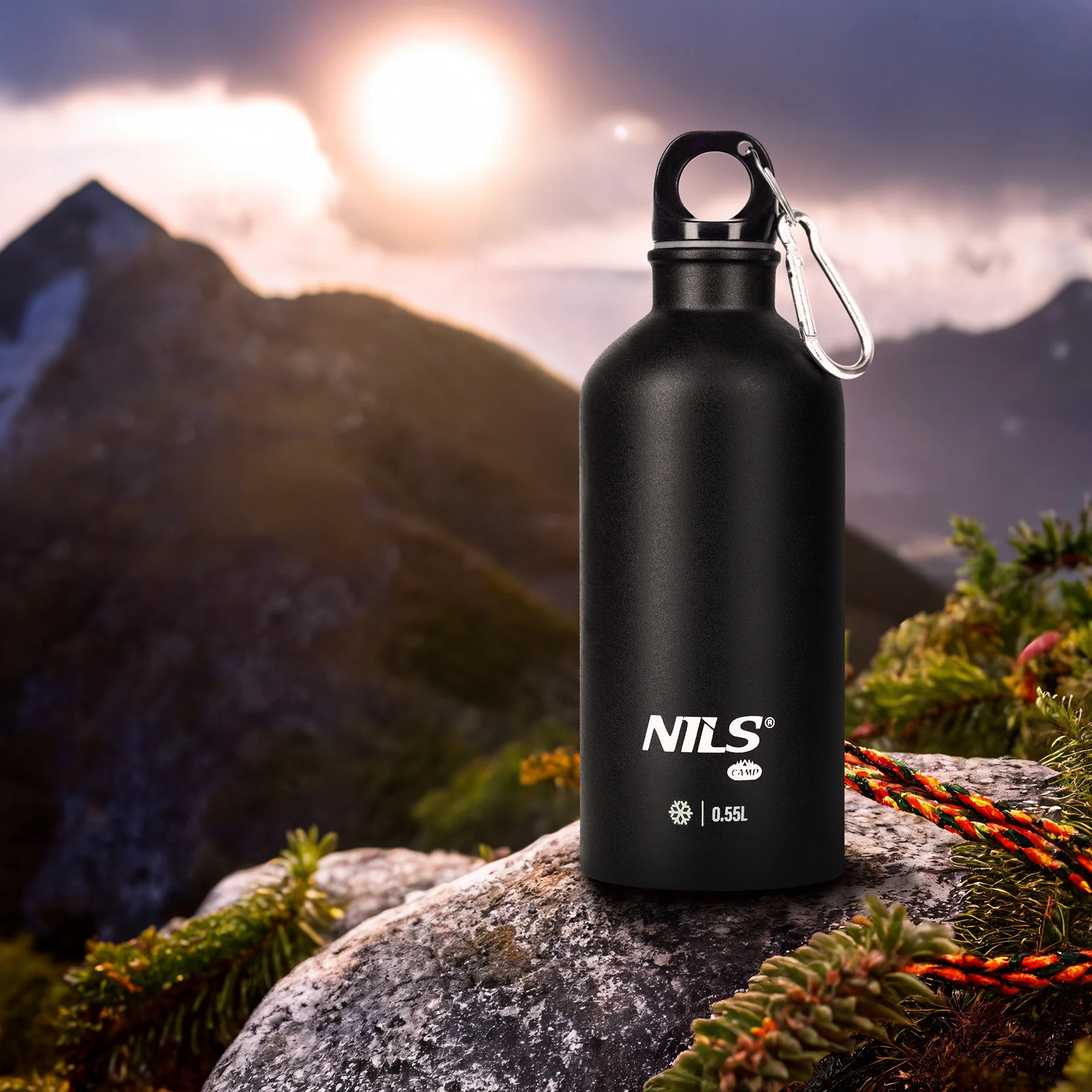 Nils Nerezová turistická láhev NC3801 černá 500 ml