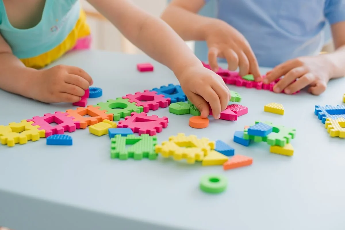 Impetigo je nejčastější kožní bakteriální infekcí u dětí.