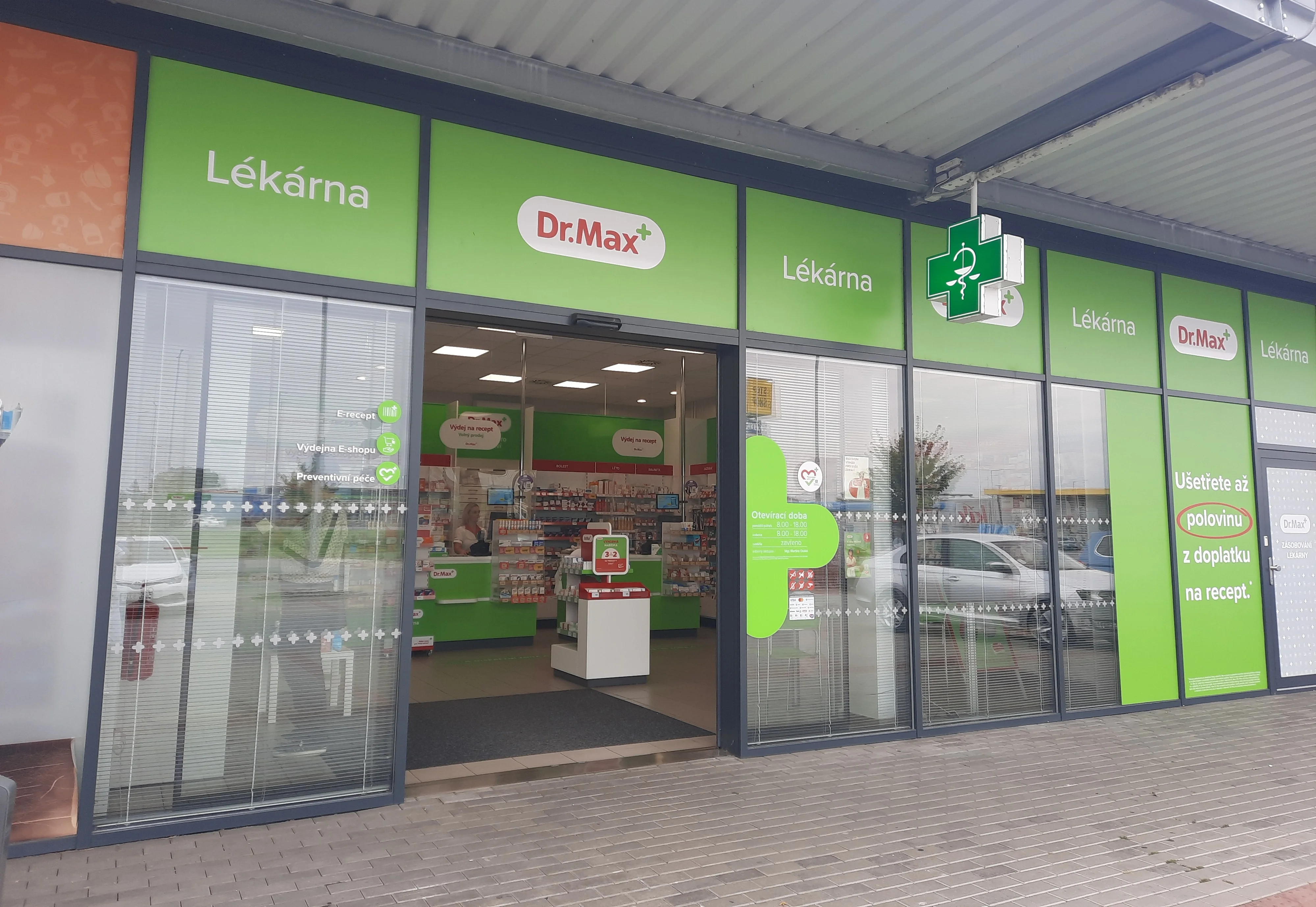 Východní 2260, Staré Město (Retail park)