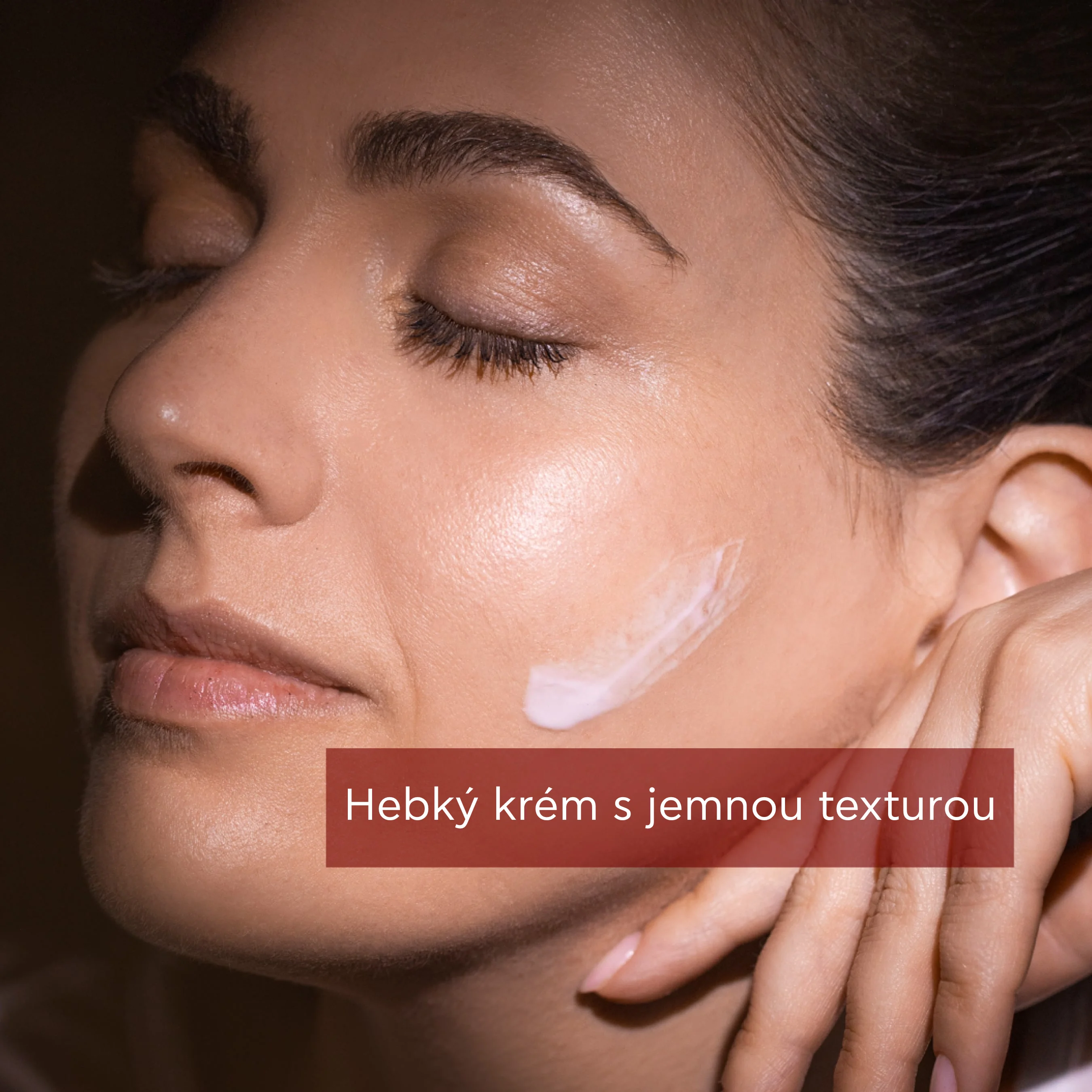 APIVITA BeeVine Elixir Night Cream noční liftingový krém 50 ml