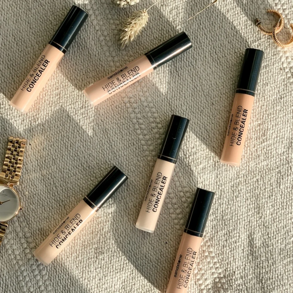 Sandstone Sandstone Hide & Blend Concealer odstín C2 korentor 7,5 g