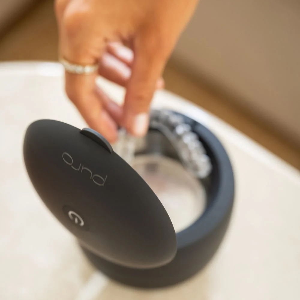 PURO Purifier M ultrazvuková čistička na rovnátka a náhrady černá