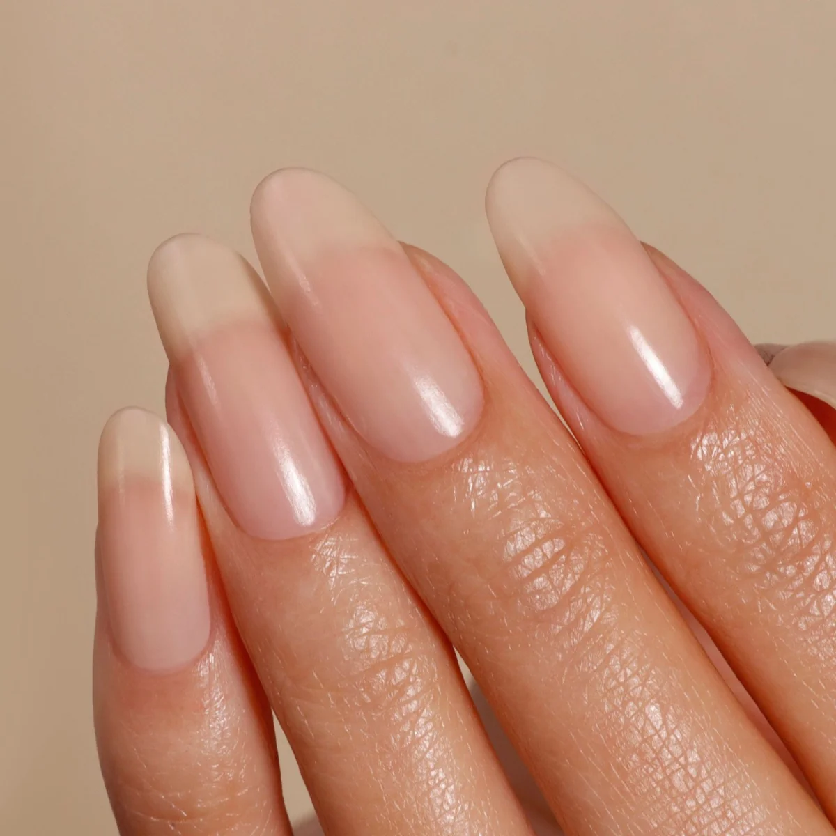 Londontown kur Tinted Ridge Filler Apricot Beige tónovaný lak na nehty 12 ml