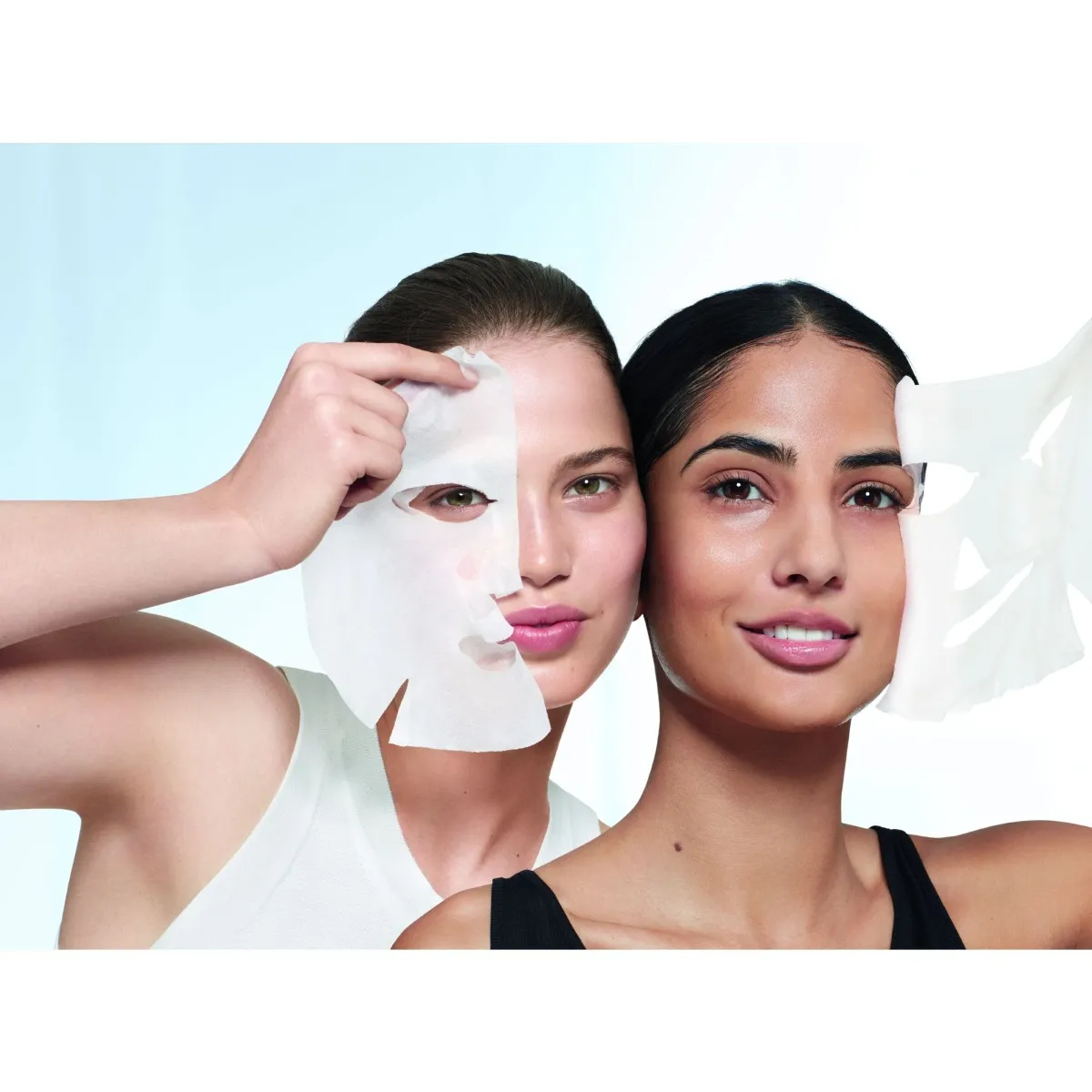 Garnier Skin Naturals Hydra Bomb čisticí a hydratační pleťová maska 28 g
