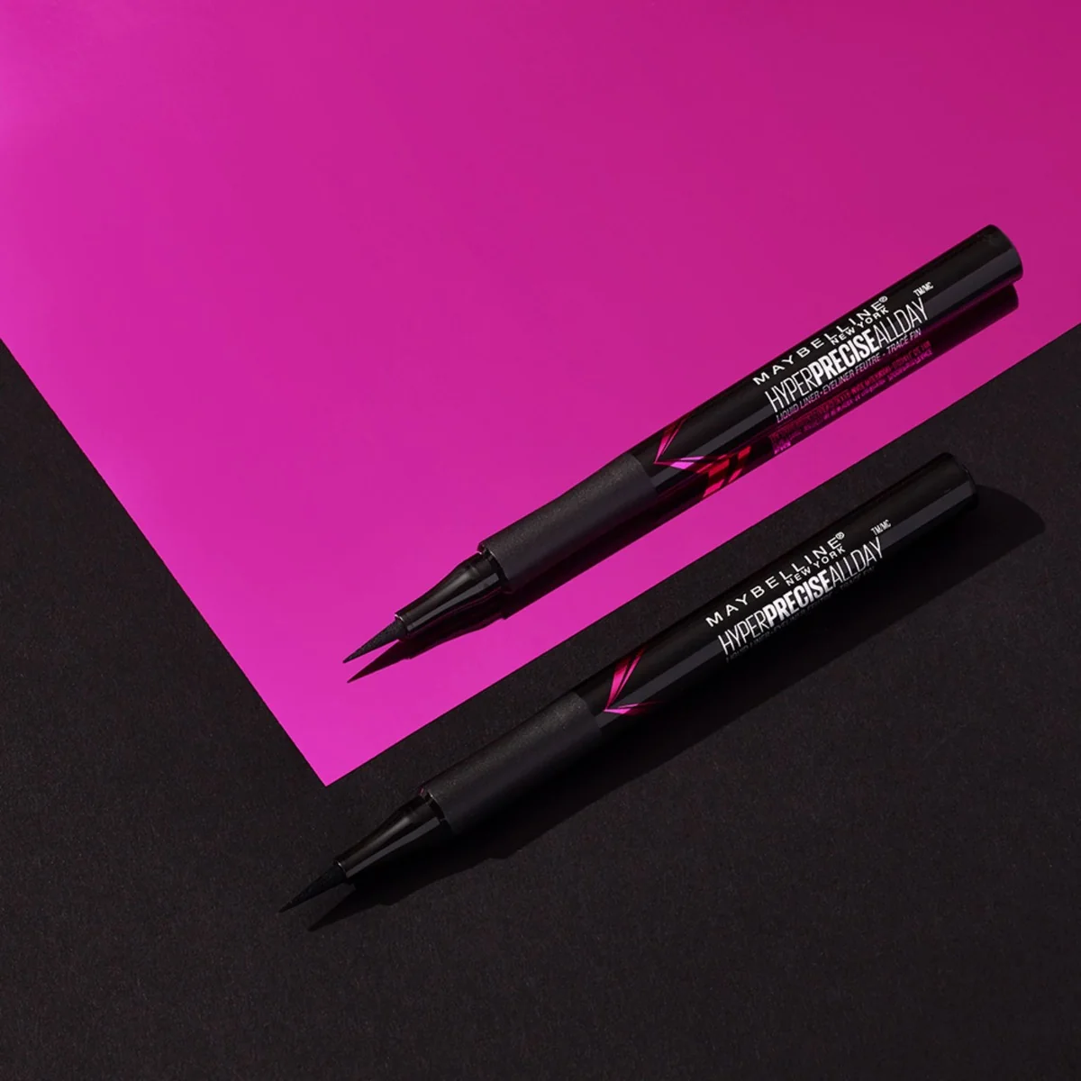 Maybelline Hyper Precise Liner odstín 710 Forrest Brown oční linka 1 ml
