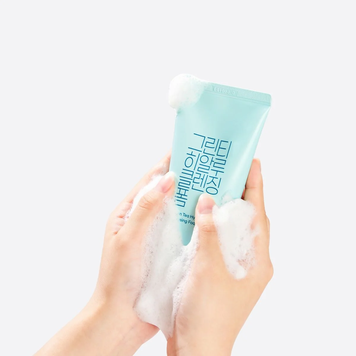 Ottie Green Tea Hyalu čisticí pěna 120 ml