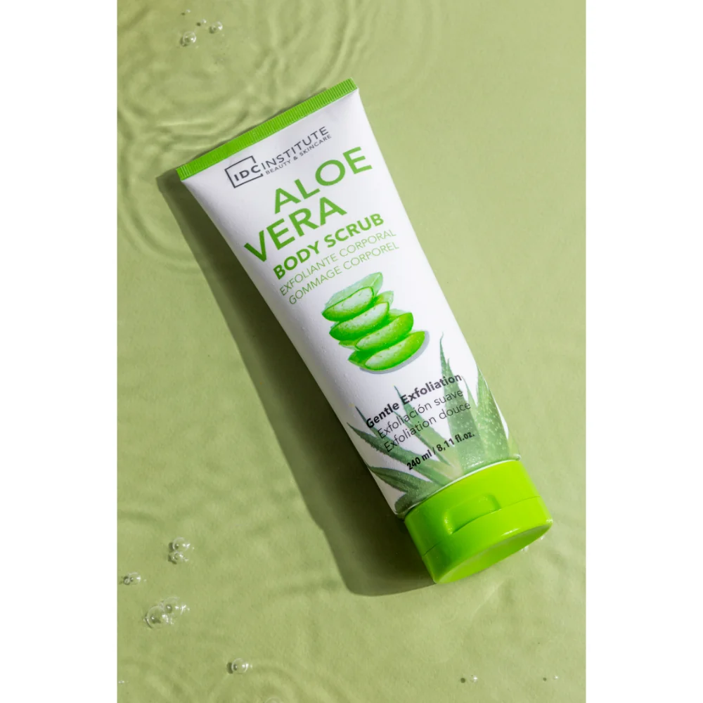 IDC Institute Aloe Vera Tělový peeling 240 ml