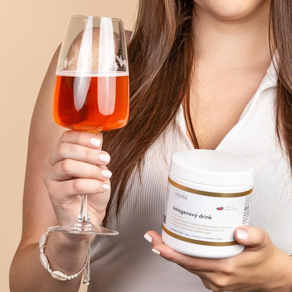 Venira Kolagenový drink pro vlasy, nehty a pleť lesní plody 189 g